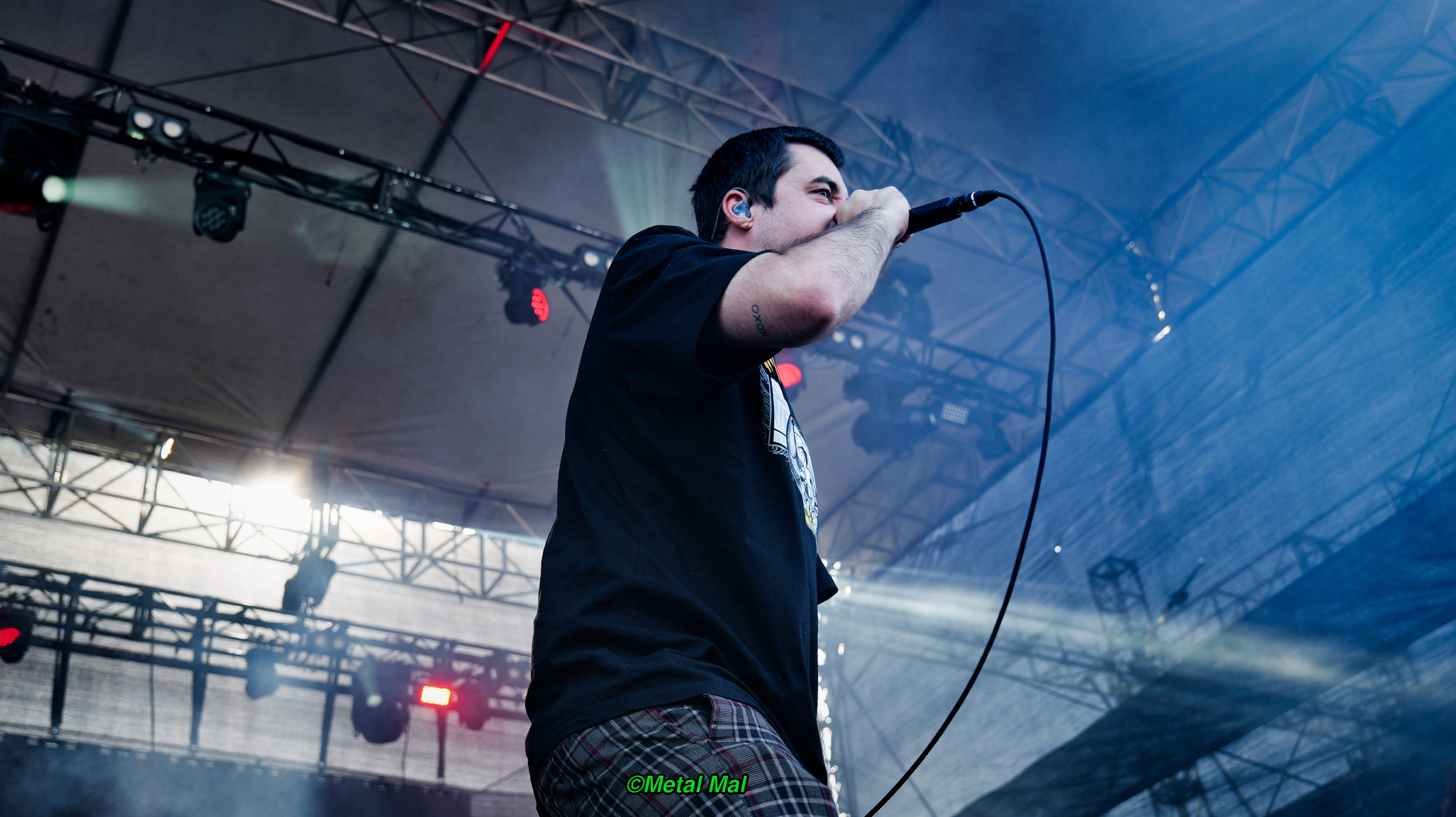 20241109 23 Hands Like Houses 02