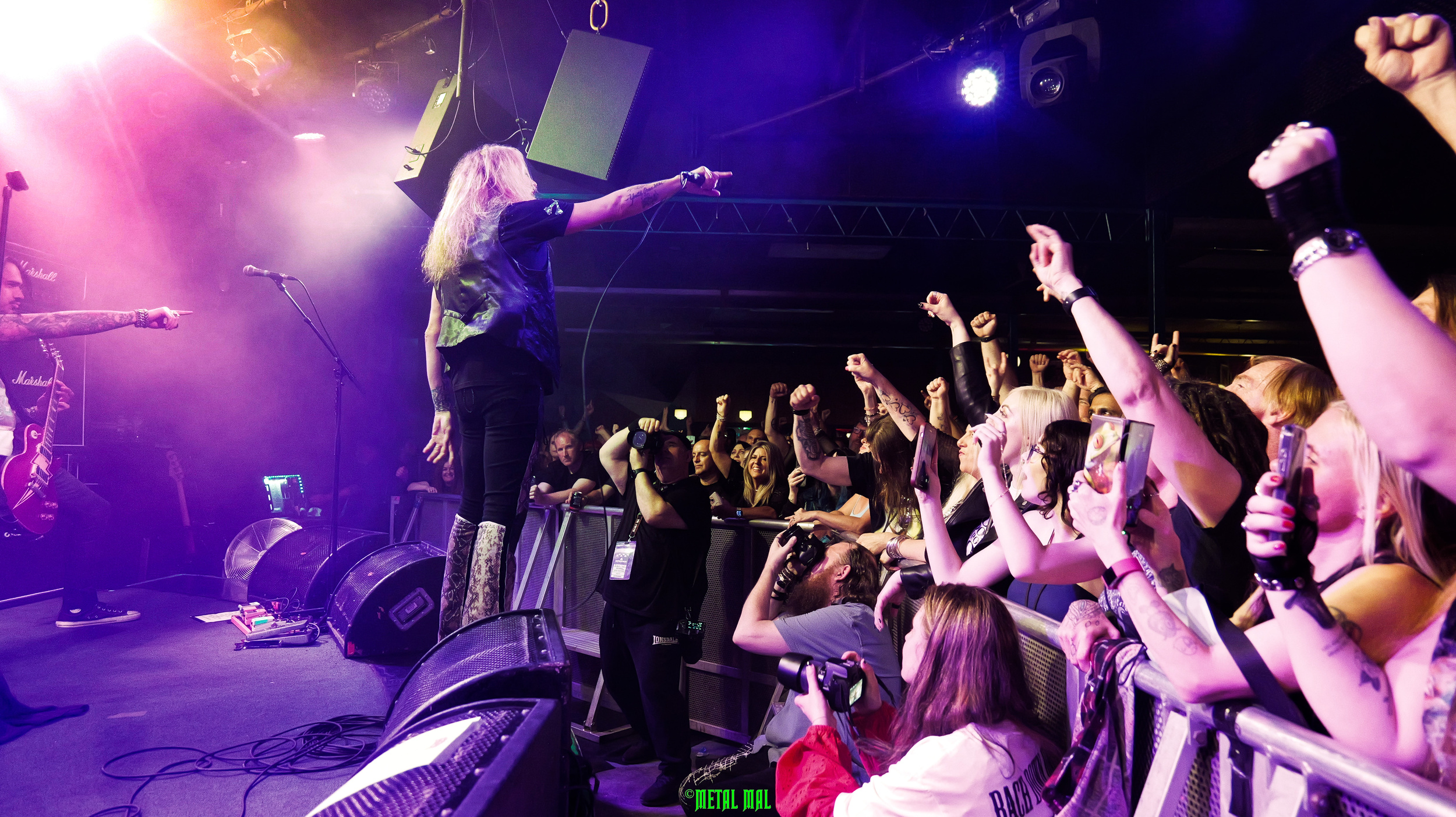 20251125 02 Sebastian Bach 11